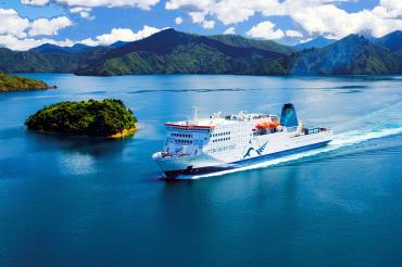The Cook Strait Ferry - Day Cruises and Boats Trips NZ
