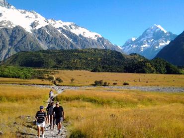 Walking on a summer day in Mt Cook - NZ Weather and Climate